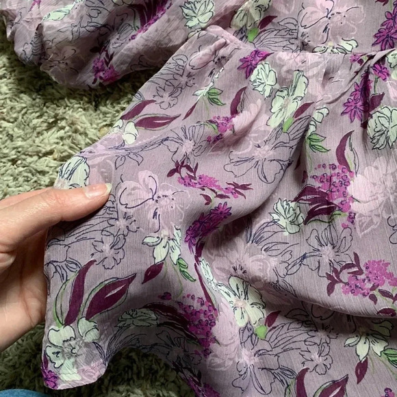 En saison Nwot floral puff sleeve top - Picture 7 of 15